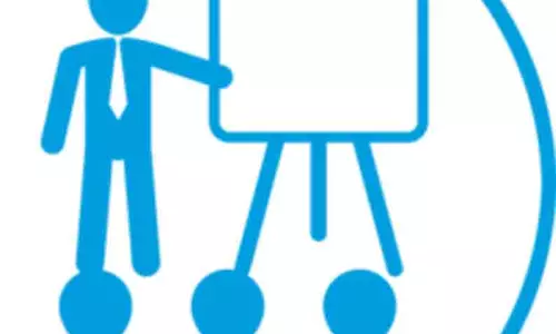 வளர் இளம்பெண்களுக்கான கல்வி கருத்தரங்கு