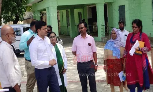 நெல்லை அரசு ஆஸ்பத்திரியில் சுகாதாரப்பணிகள் திட்ட இயக்குனர் திடீர் ஆய்வு நெல்லை அரசு ஆஸ்பத்திரியில் சுகாதாரப்பணிகள் திட்ட இயக்குனர் திடீர் ஆய்வு