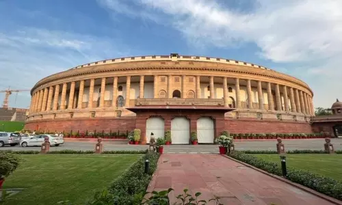 எதிர்க்கட்சிகள் அமளி; இரு அவைகளும் நாள் முழுவதற்கும் ஒத்தி வைப்பு எதிர்க்கட்சிகள் அமளி; இரு அவைகளும் நாள் முழுவதற்கும் ஒத்தி வைப்பு