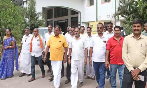 டாஸ்மாக் கடை அகற்றக்கோரி கலெக்டரிடம் மனு