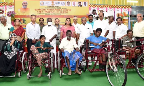 ரூ.55½ லட்சத்தில் 648 மாற்றுத்திறனாளிகளுக்கு உதவி உபகரணங்கள் ரூ.55½ லட்சத்தில் 648 மாற்றுத்திறனாளிகளுக்கு உதவி உபகரணங்கள்