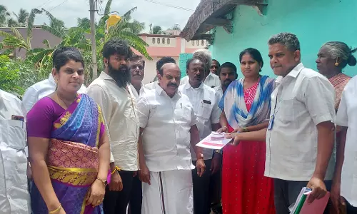 கலைஞர் மகளிர் உரிமைத் தொகை திட்ட விண்ணப்பம் வீடு, வீடாக வினியோகம்