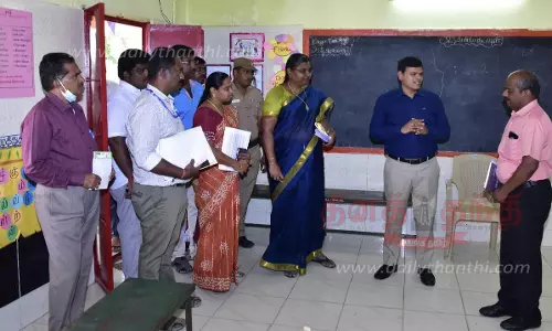 மகளிர் உரிமை திட்ட விண்ணப்பப்பதிவு முகாம்களை கண்காணிப்பு அலுவலர் ஆய்வு மகளிர் உரிமை திட்ட விண்ணப்பப்பதிவு முகாம்களை கண்காணிப்பு அலுவலர் ஆய்வு