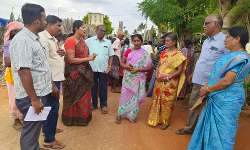 திருமலைப்பட்டி, ஏளூர் பகுதிகளில்பள்ளி செல்லா குழந்தைகள் கணக்கெடுப்பு பணி