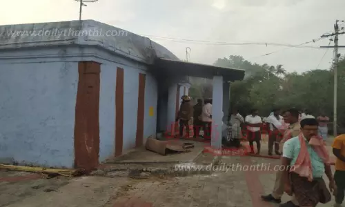 மிளகு பிள்ளையார் கோவிலில் திடீர் தீ