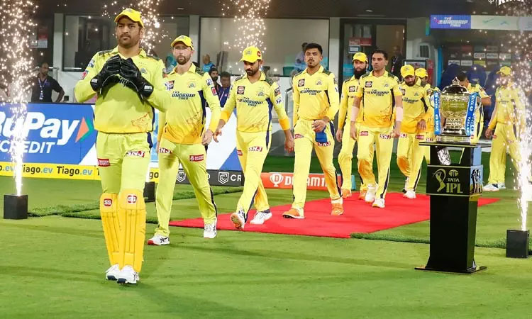 தோனியின் ஓய்வுக்குப் பிறகு சிஎஸ்கே கேப்டன் யார்...? - இளம் வீரரை தேர்வு செய்த அம்பதி ராயுடு...!