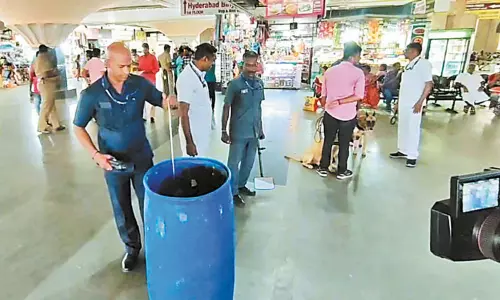 கோயம்பேடு பஸ் நிலையத்துக்கு வெடிகுண்டு மிரட்டல்