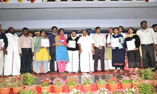 சிறப்பு முகாம்கள் மூலம் இதுவரை1½ லட்சம் இளைஞர்களுக்கு வேலைவாய்ப்பு-தொழிலாளர் நலன் துறை அமைச்சர் கணேசன் தகவல் சிறப்பு முகாம்கள் மூலம் இதுவரை1½ லட்சம் இளைஞர்களுக்கு வேலைவாய்ப்பு-தொழிலாளர் நலன் துறை அமைச்சர் கணேசன் தகவல்