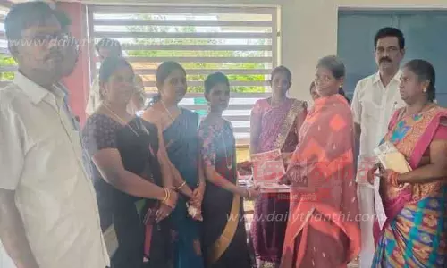 மகளிர் உரிமைத்தொகை திட்ட மனுக்கள் பெறும் முகாம் மகளிர் உரிமைத்தொகை திட்ட மனுக்கள் பெறும் முகாம்