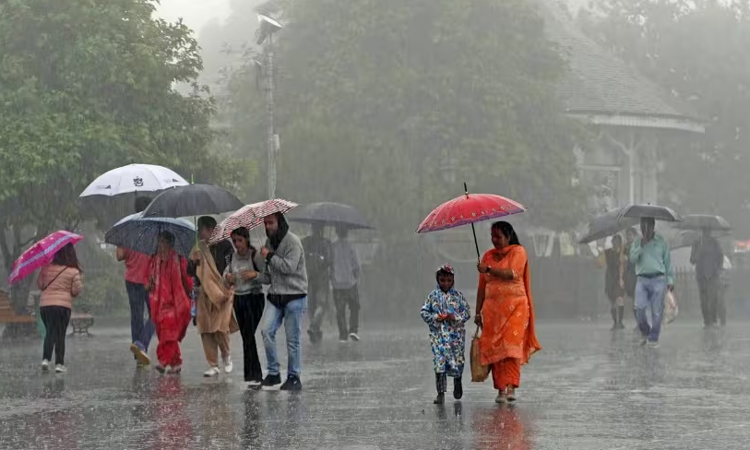 கேரளாவில் 8 மாவட்டங்களுக்கு கனமழை எச்சரிக்கை..!