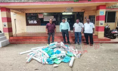 பிளாஸ்டிக் பொருட்கள் பறிமுதல் பிளாஸ்டிக் பொருட்கள் பறிமுதல்