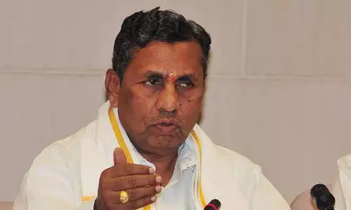 பி.பி.எல். குடும்ப அட்டைதாரர்களின் வீடுகளுக்கு சென்று பரிசீலனை; மந்திரி கே.எச்.முனியப்பா பேட்டி