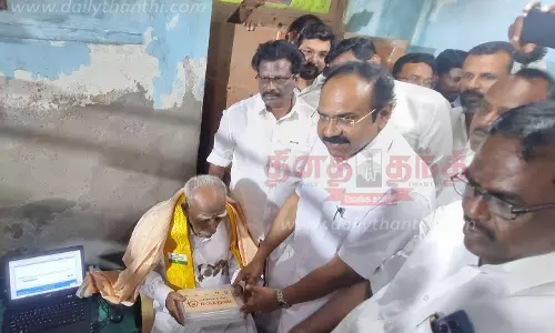 பழைய ஓய்வூதிய திட்டத்தை அமல்படுத்துவது குறித்து பரிசீலனை