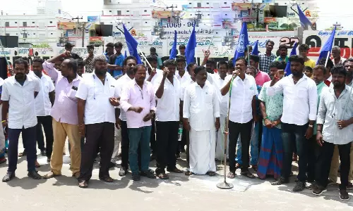 மணிப்பூர் சம்பவத்தை கண்டித்துஇந்திய குடியரசு கட்சியினர் ஆர்ப்பாட்டம்