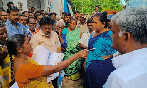 ஆக்கிரமிப்பு வீடுகள் அகற்றம் ஆக்கிரமிப்பு வீடுகள் அகற்றம்