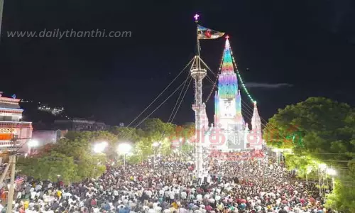 அதிசய பனிமாதா ஆலய திருவிழா கொடியேற்றம்