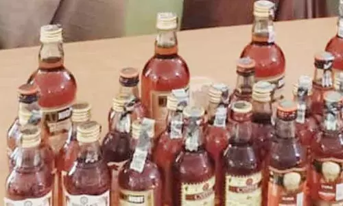 டாஸ்மாக் கடையை மாற்ற பொதுமக்கள் வலியுறுத்தல்