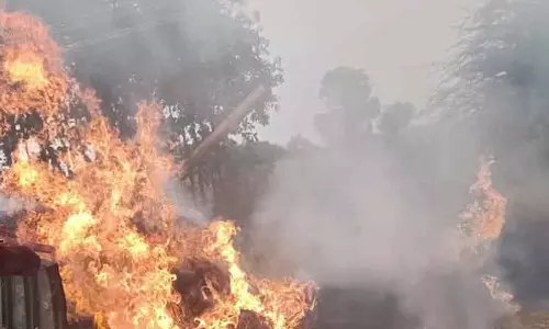 திருவெண்ணெய்நல்லூர் அருகேநாட்டுவெடிகள் வெடித்ததில் 3 பேர் படுகாயம்