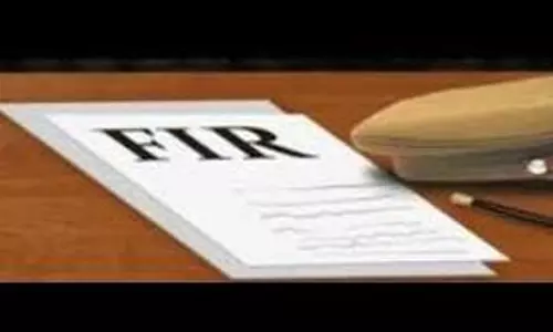 வாடிக்கையாளரிடம் ரூ.15 லட்சம் மோசடி; நகைக்கடை உரிமையாளர் மீது வழக்கு