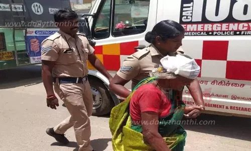 ஓடும் பஸ்சில் இருந்து தவறி விழுந்து மூதாட்டி படுகாயம் ஓடும் பஸ்சில் இருந்து தவறி விழுந்து மூதாட்டி படுகாயம்