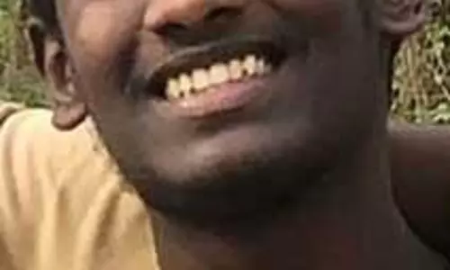 பவானி ஆற்றில் மூழ்கி கல்லூரி மாணவர் சாவு