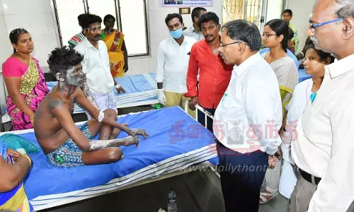 கூரை வீட்டில் சிலிண்டர் வெடித்ததில் 15 பேர் தீக்காயம்