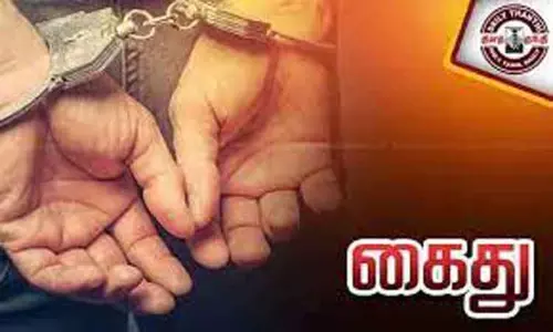 கல்லூரியில் கணினிகள் திருடிய 2 பேர் கைது