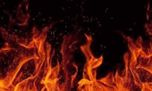 காடையாம்பட்டி ஏ.டி.எம். மையத்தில் திடீர் தீ