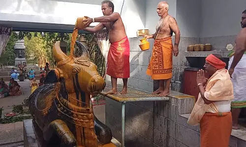 கோவில்களில் பிரதோஷ வழிபாடு