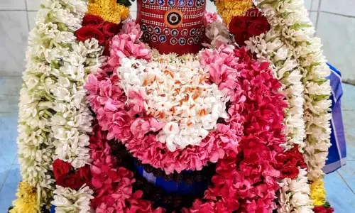 சிவன் கோவில்களில் சிறப்பு பூஜை