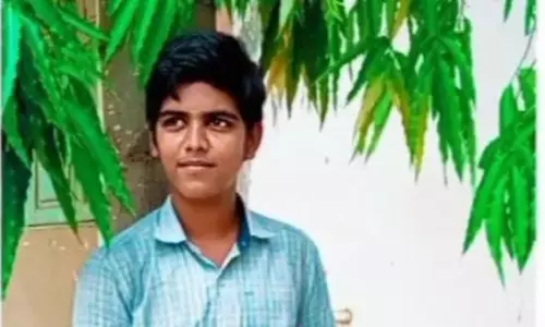 காவிரி ஆற்றில் அடித்து செல்லப்பட்ட பாலிடெக்னிக் மாணவர் கதி என்ன? காவிரி ஆற்றில் அடித்து செல்லப்பட்ட பாலிடெக்னிக் மாணவர் கதி என்ன?