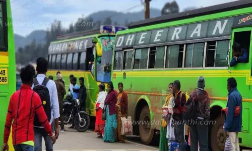 மினி பஸ் ஊழியர்கள் போராட்டம்