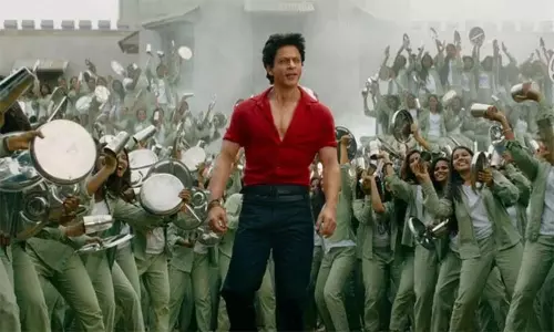 வரும்போதே தெரியனும் .. வர்ர சிங்கம் யாரு-ன்னு- கவனம் ஈர்க்கும் ஜவான் பாடல் வரும்போதே தெரியனும் .. வர்ர சிங்கம் யாரு-ன்னு- கவனம் ஈர்க்கும் ஜவான் பாடல்