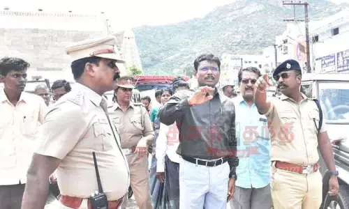 அருணாசலேஸ்வரர் கோவில், கிரிவலப் பாதையில் கலெக்டர் ஆய்வு