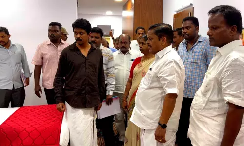 300 சுற்றுலா தலங்கள் மேம்படுத்தப் படுகிறது