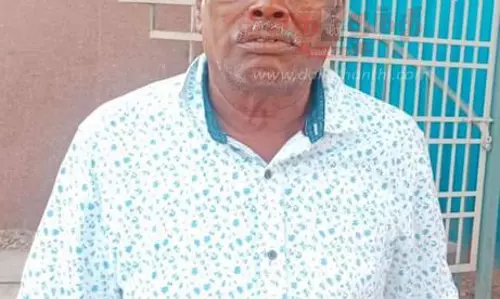 சேலம் அருகேஓடும் ரெயிலில் பெண்களிடம் நகை,பணம் அபேஸ்; கொள்ளையன் கைது