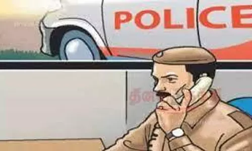 கிரிவலத்துக்கு வந்த ஆந்திர பக்தர் ரெயில் நிலையத்திலேயே இறந்த சோகம்