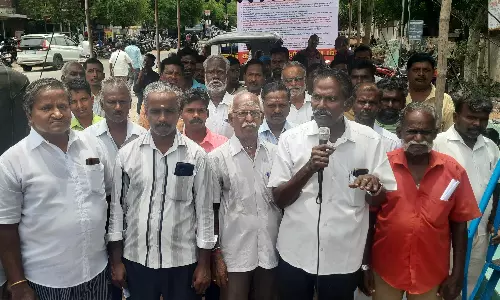 நுகர்வோர் பாதுகாப்பு மையம் ஆர்ப்பாட்டம்