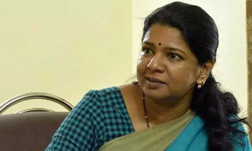 ஜனாதிபதியுடன் சந்திப்பு: மணிப்பூரில் ஆட்சியை கலைக்க வலியுறுத்தவில்லை - கனிமொழி பேட்டி ஜனாதிபதியுடன் சந்திப்பு: மணிப்பூரில் ஆட்சியை கலைக்க வலியுறுத்தவில்லை - கனிமொழி பேட்டி