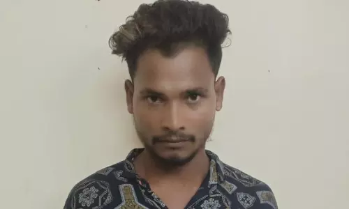 ெரயிலில் கடத்திய 5 கிலோ கஞ்சா பறிமுதல்