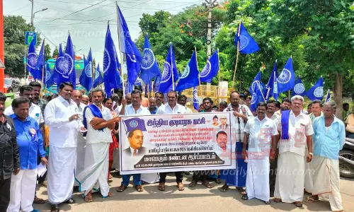 மணிப்பூர் சம்பவத்தை கண்டித்துஇந்திய குடியரசு கட்சியினர் ஆர்ப்பாட்டம்