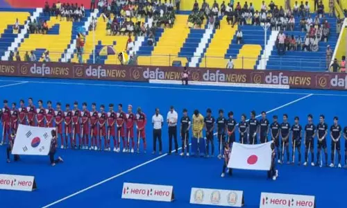 சென்னையில் ஆசிய ஆக்கி போட்டி தொடங்கியது..! முதல் போட்டியில் ஜப்பான் - தென் கொரியா அணிகள் மோதல் சென்னையில் ஆசிய ஆக்கி போட்டி தொடங்கியது..! முதல் போட்டியில் ஜப்பான் - தென் கொரியா அணிகள் மோதல்