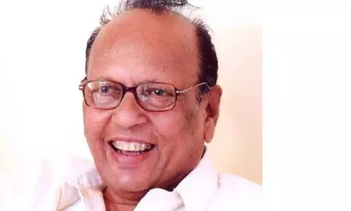 பிரபல கவிஞர் நாம்தேவ் மனோகர் மரணம் பிரபல கவிஞர் நாம்தேவ் மனோகர் மரணம்