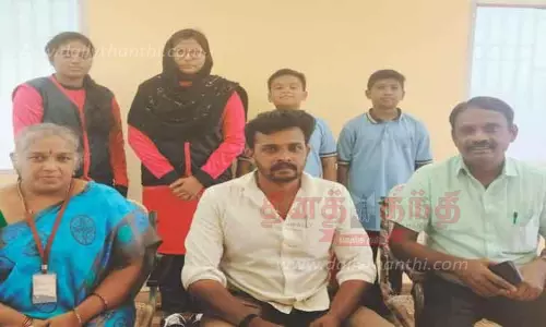 எவரெஸ்ட் மெட்ரிக் பள்ளி மாணவர்கள் வெற்றி