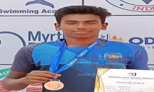 தேசிய நீச்சல் போட்டிக்கு வள்ளியூர் பள்ளி மாணவர் தேர்வு