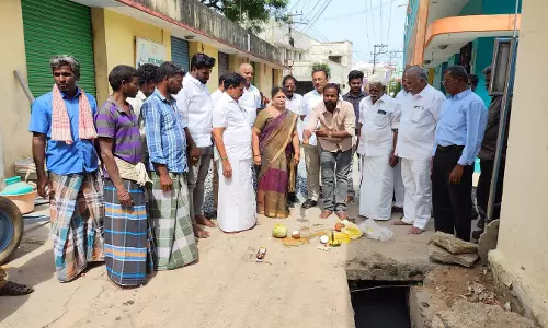 ரூ.99 லட்சத்தில் சிமெண்டு சாலை