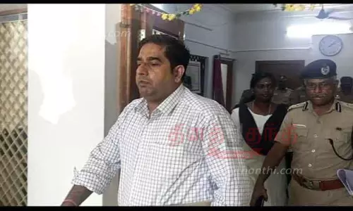 பாளையங்கோட்டை போலீஸ் நிலையத்தில் சமூகநீதி போலீஸ் ஐ.ஜி. ஆய்வு