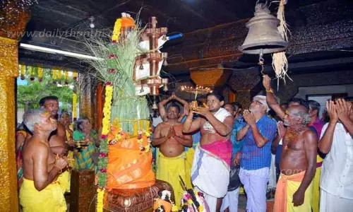 திரவுபதி அம்மன் கோவில் பூக்குழி திருவிழா கொடியேற்றம்