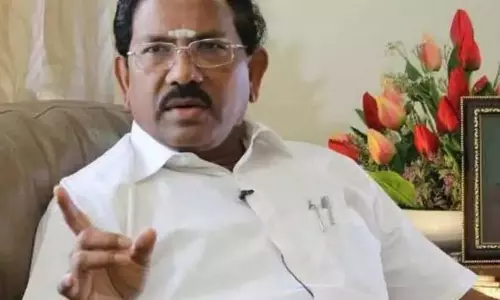 தேசியக்கொடி அவமதிப்பு: முன்னாள் அமைச்சர் மா.பா. பாண்டியராஜன் மீதான வழக்கு ரத்து - ஐகோர்ட்டு உத்தரவு