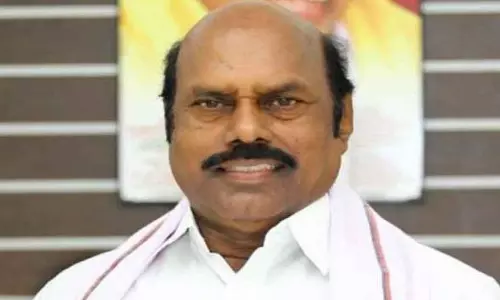 மாநகராட்சி, நகராட்சி, பேரூராட்சிகளுக்கு புறவழிச்சாலைகள் அமைக்கும் பணிகளில் தனி கவனம் செலுத்த வேண்டும்; அதிகாரிகளுக்கு அமைச்சர் எ.வ.வேலு அறிவுரை